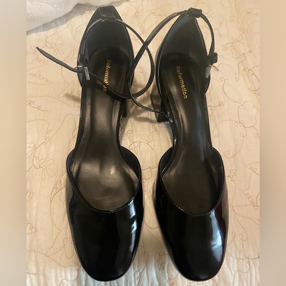 Reformation Mallori Shoes - Picture 3 of 9
